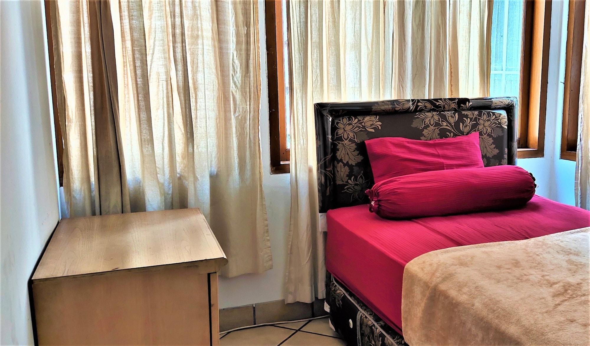 Obc Villa Bandung Luaran gambar